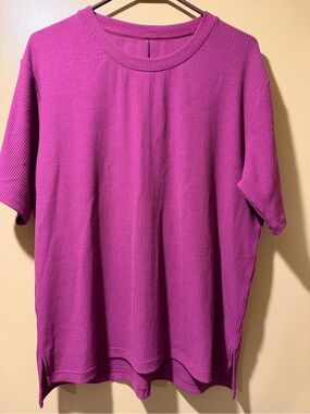 WoolX Women’s Short Sleeve Ribbed Tee in Vibrant Purple/pink Delia